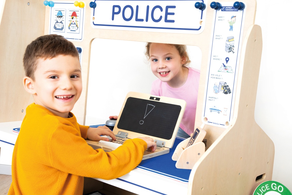 Feuerwehr & Polizei Station