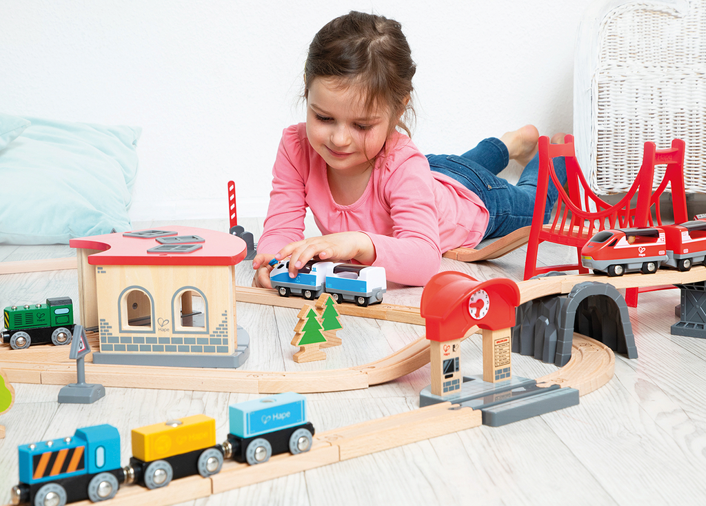 Großes Eisenbahn KIGA Set