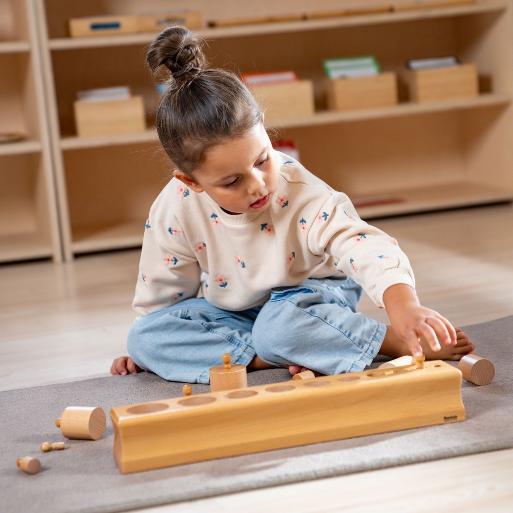 Block mit Zylindern I