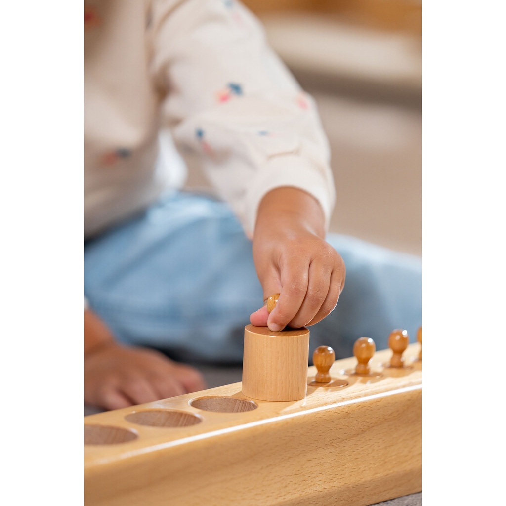 Block mit Zylindern I